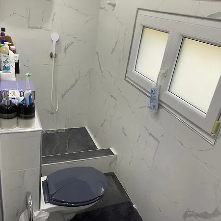 Appartamento Fenyvesi Kisház *