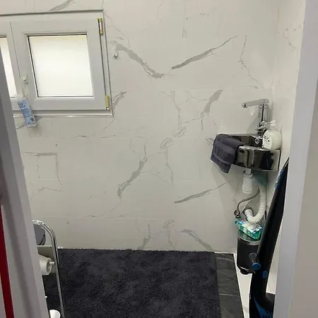 Appartamento Fenyvesi Kisház *